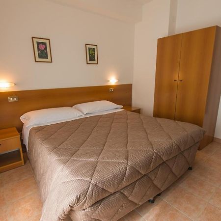 Albergo Della Corte بيسكاسيرولي المظهر الخارجي الصورة