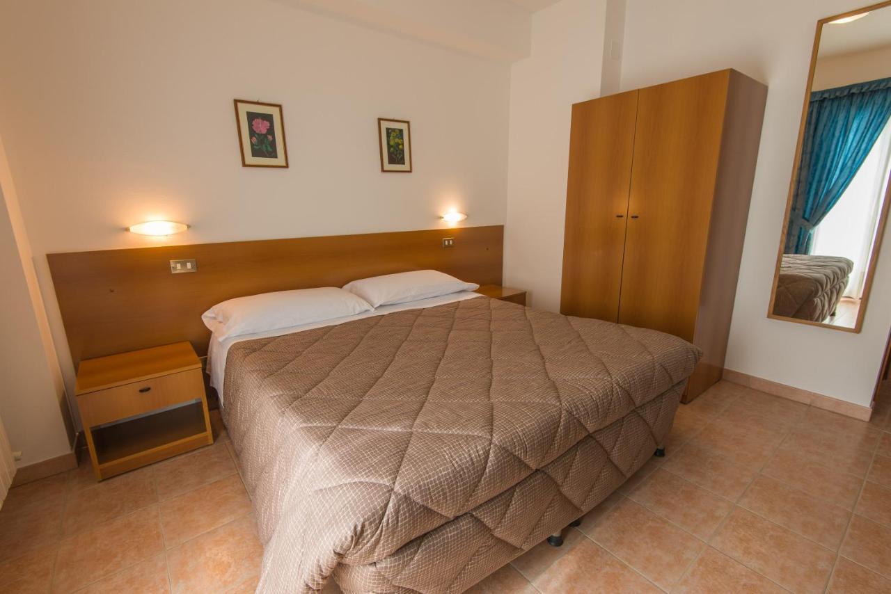 Albergo Della Corte بيسكاسيرولي المظهر الخارجي الصورة