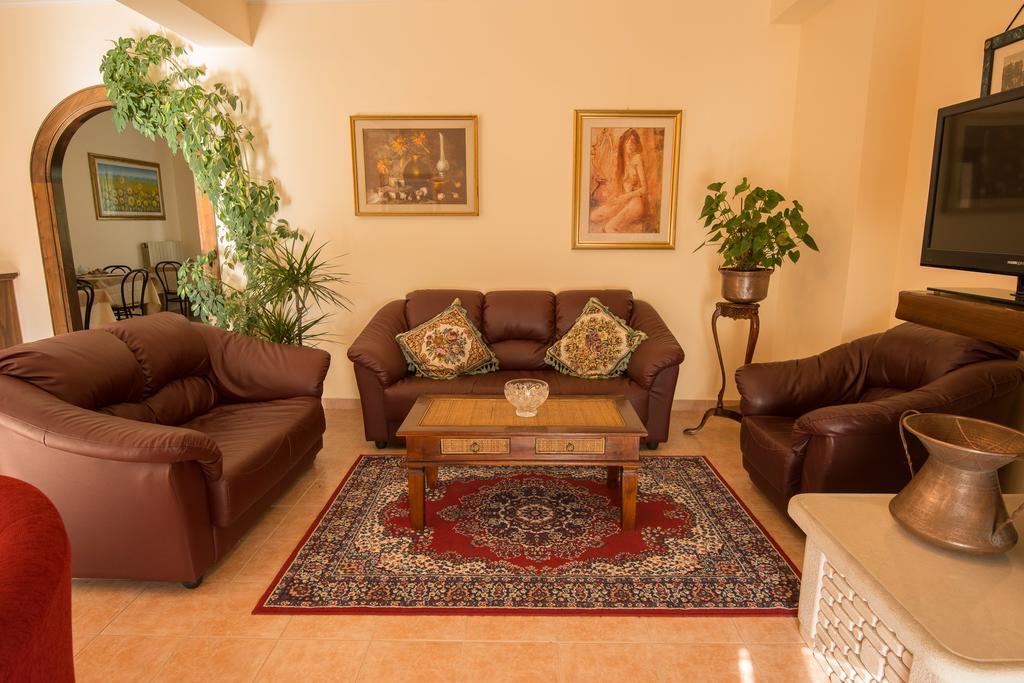 Albergo Della Corte بيسكاسيرولي المظهر الخارجي الصورة