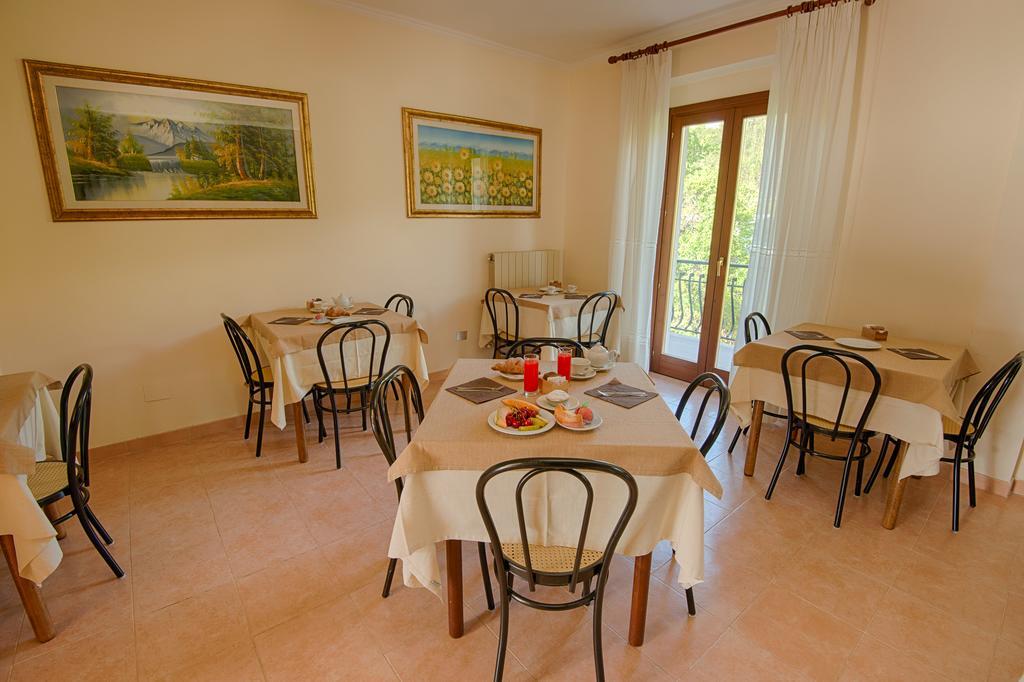 Albergo Della Corte بيسكاسيرولي المظهر الخارجي الصورة