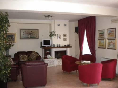 Albergo Della Corte بيسكاسيرولي المظهر الخارجي الصورة
